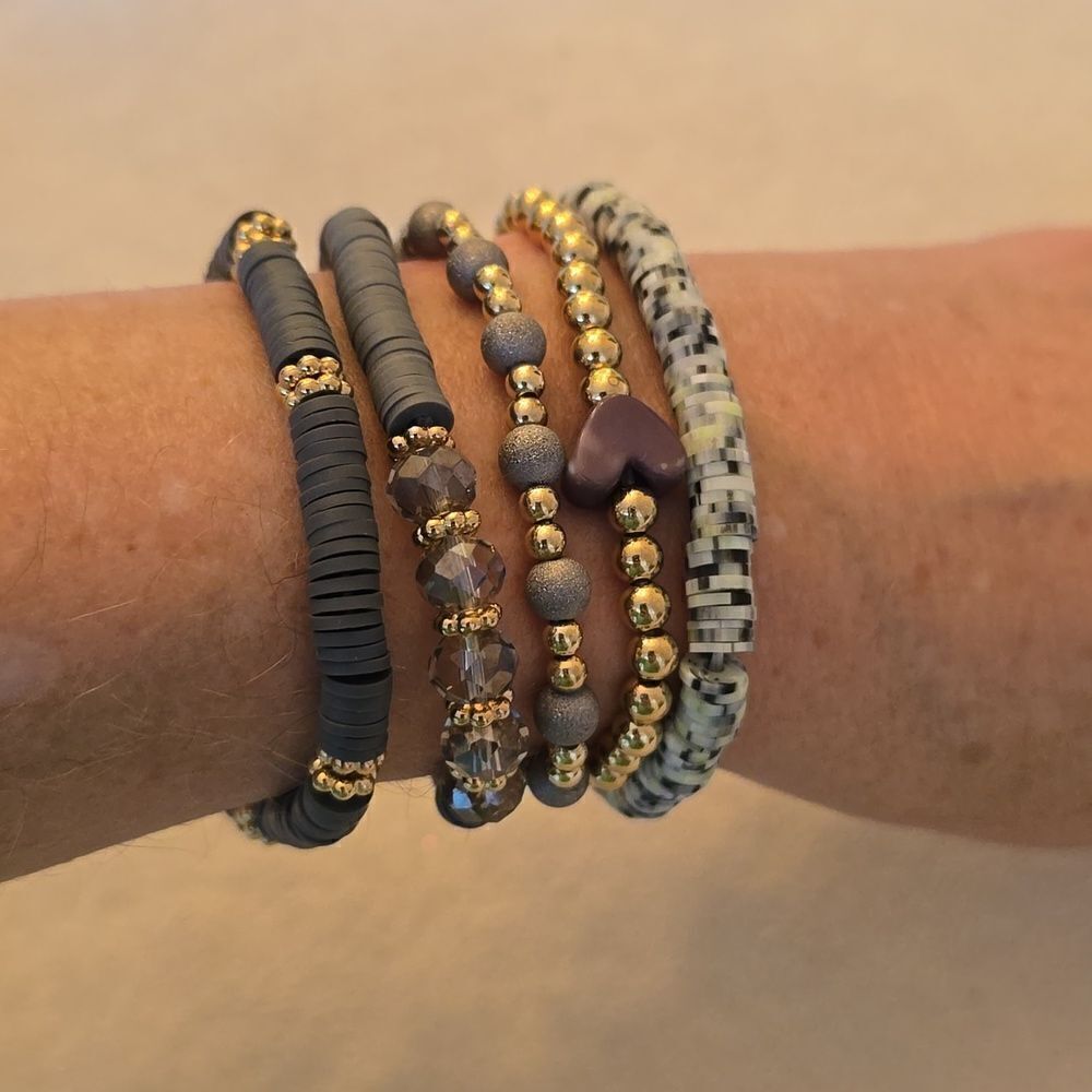 Stacking 5 pc set bracelets gray